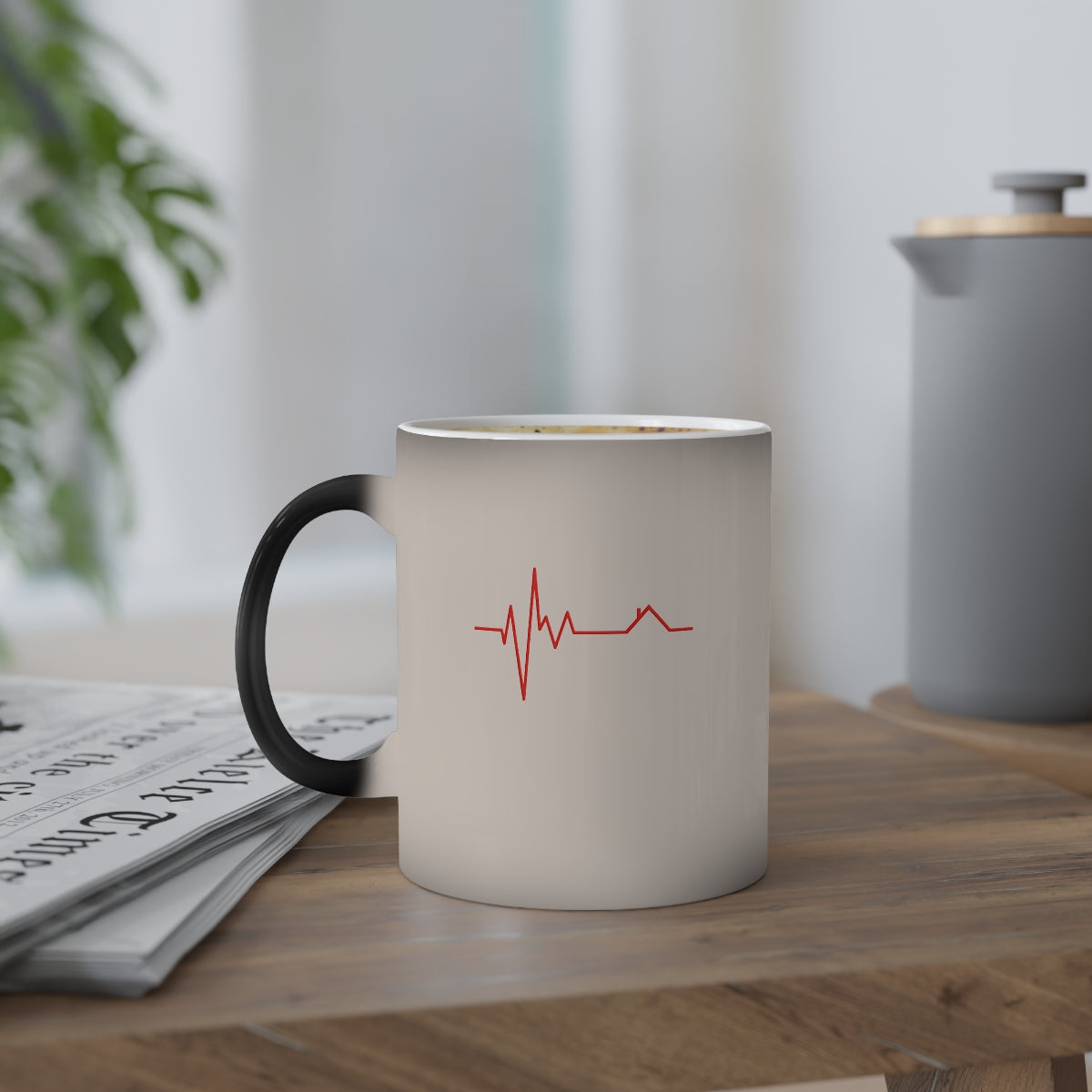 Housebeat Red Color Changing Mug